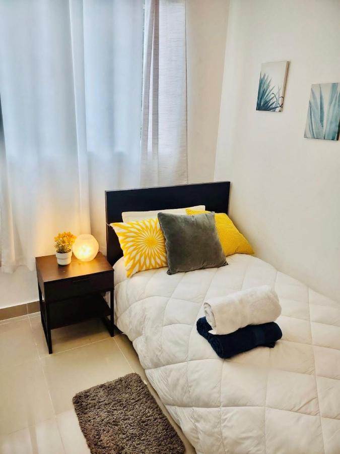 Comodas 3 Hab Con Piscina, Wifi 1Er Nivel سانتياغو دي لوس كاباليروس المظهر الخارجي الصورة